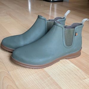 Bogs Sweetpea Rainboot (Green) - Size 8, Euro 39